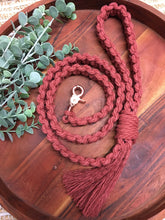 Load image into Gallery viewer, Paprika Deluxe Macrame Dog Lead

